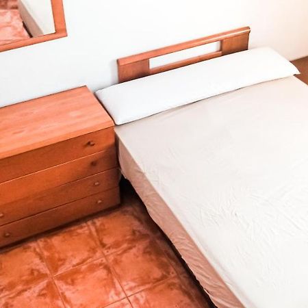Sweet Room In Malaga Center "Homestay" - Habitacion Alojamiento En Apartamento Exterior photo